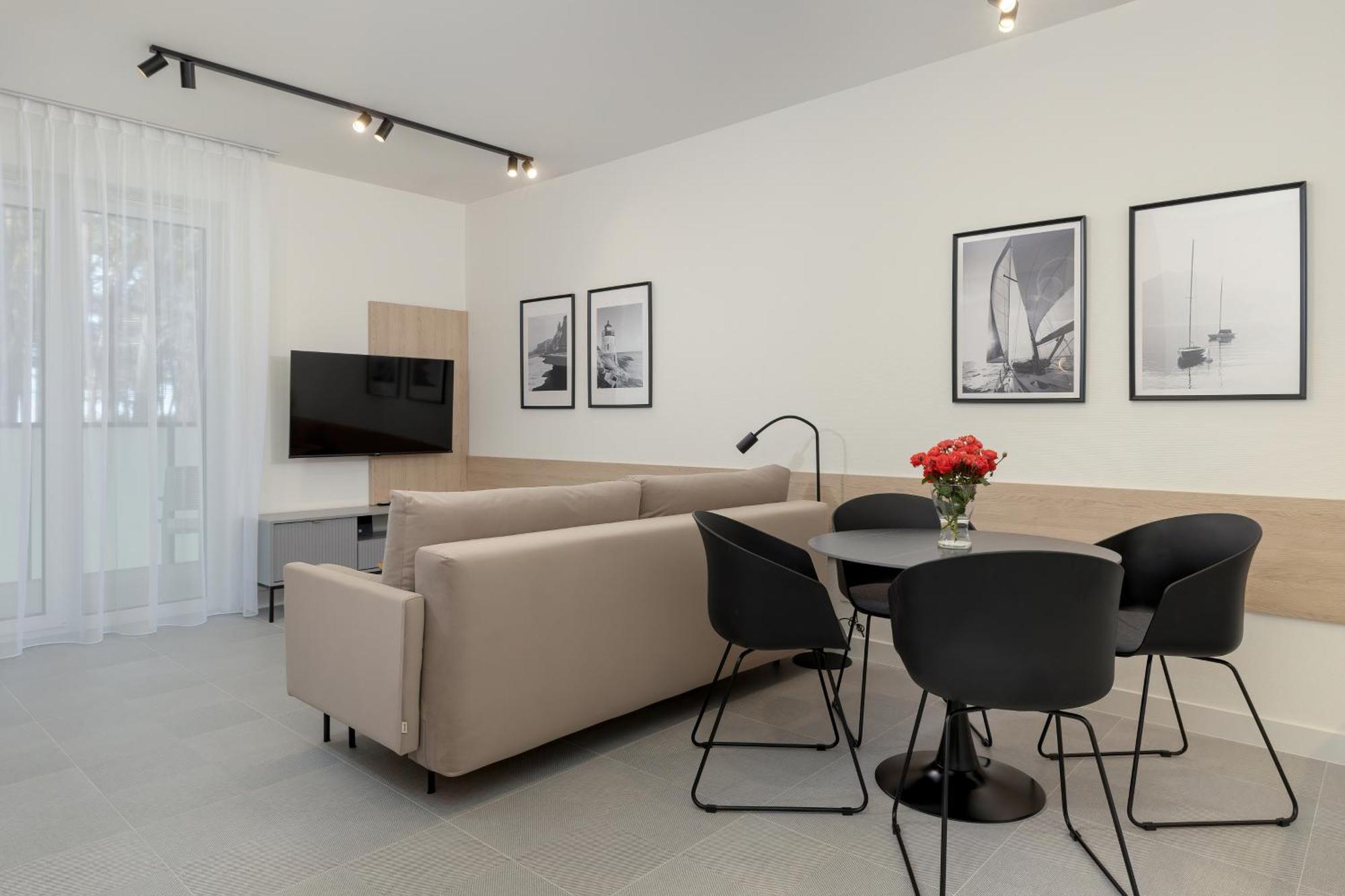 Aquamarina Dabki Marina Invest Aparthotel Kültér fotó