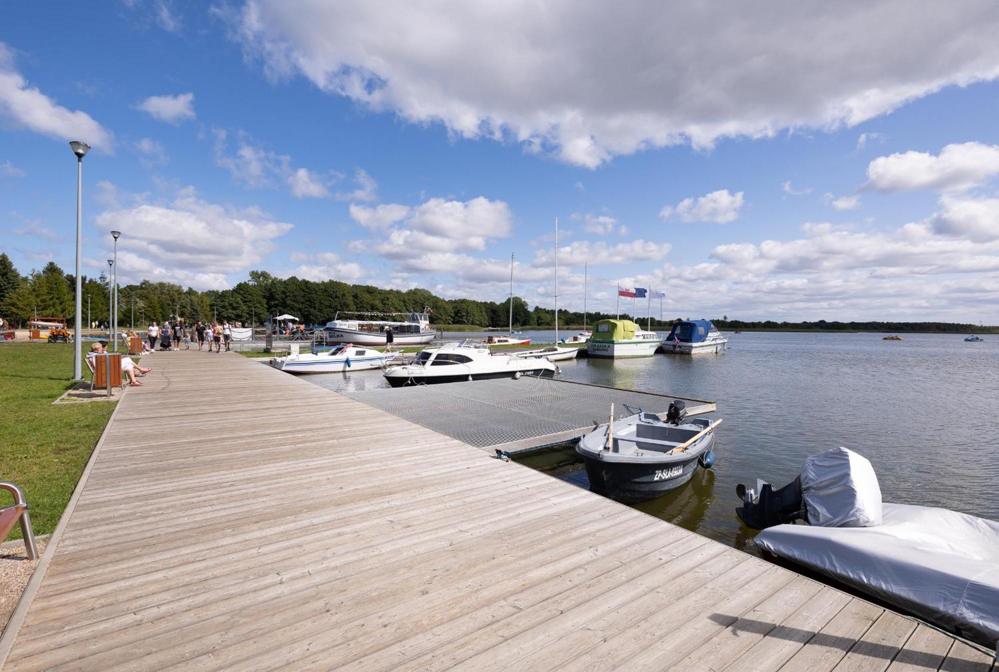 Aquamarina Dabki Marina Invest Aparthotel Kültér fotó